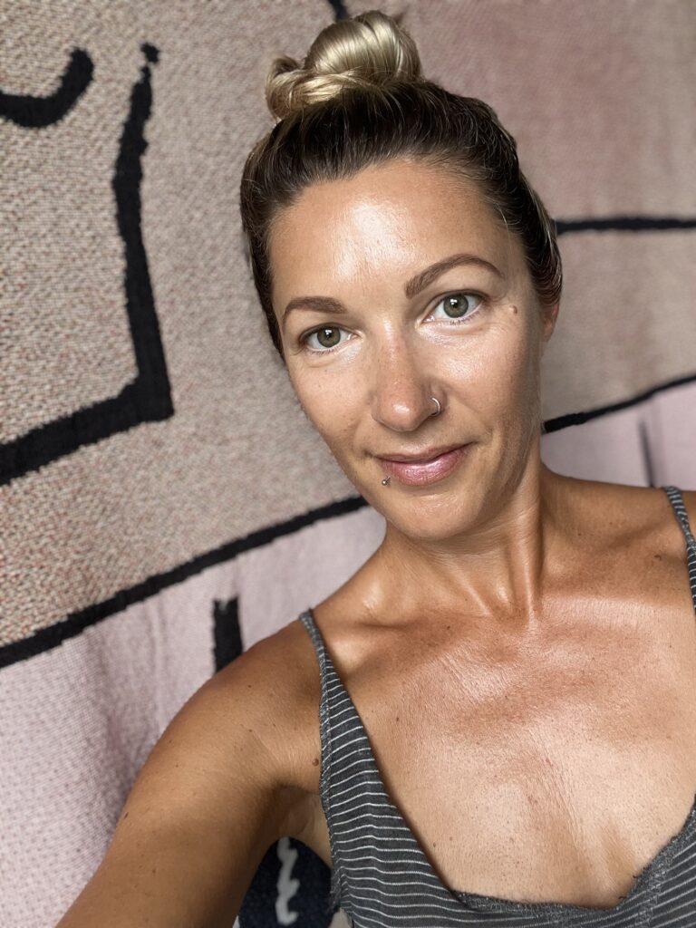 Marcella, rejuvenation specialist — Face HIIT 